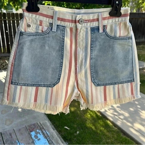AMERICA EAGLE MOM SHORTS Women’s Size 0 Frayed Hem - Picture 1 of 5